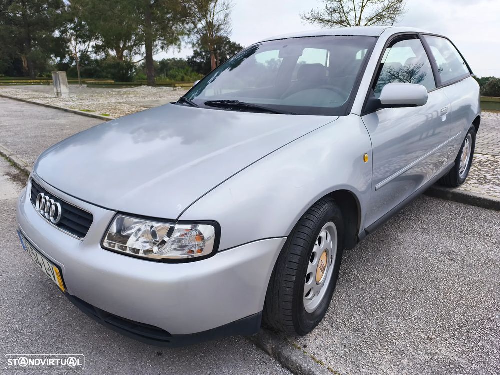 Audi A3 1.6 Ambition - 1