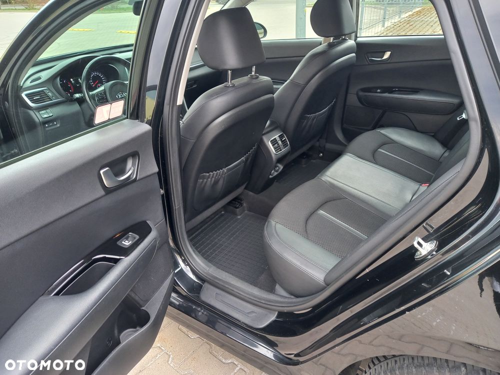 Kia Optima 1.7 CRDI XL DCT - 10
