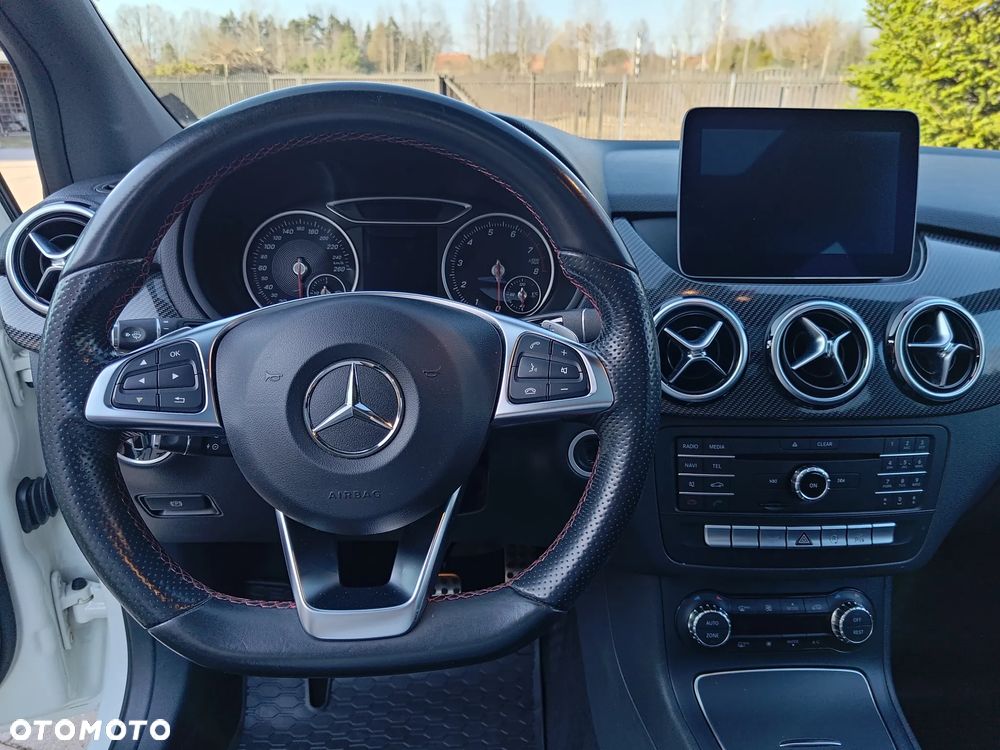 Mercedes-Benz Klasa B 160 7G-DCT AMG Line - 17