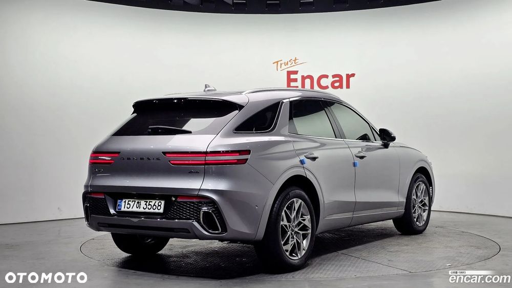 Genesis GV70 2.5T AWD AT8 Luxury Line - 3