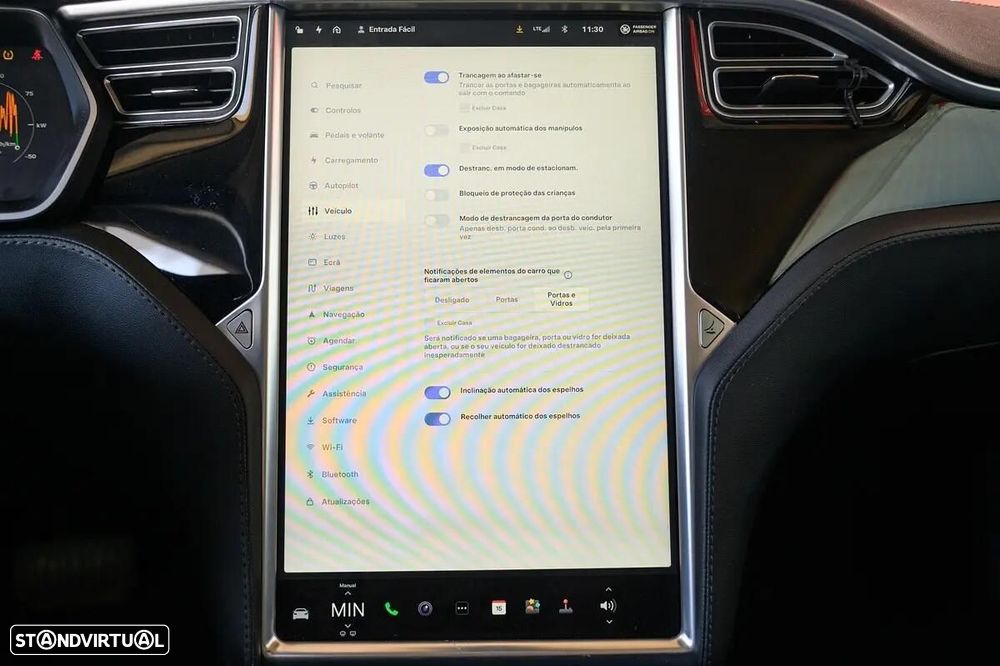 Tesla Model S - 38