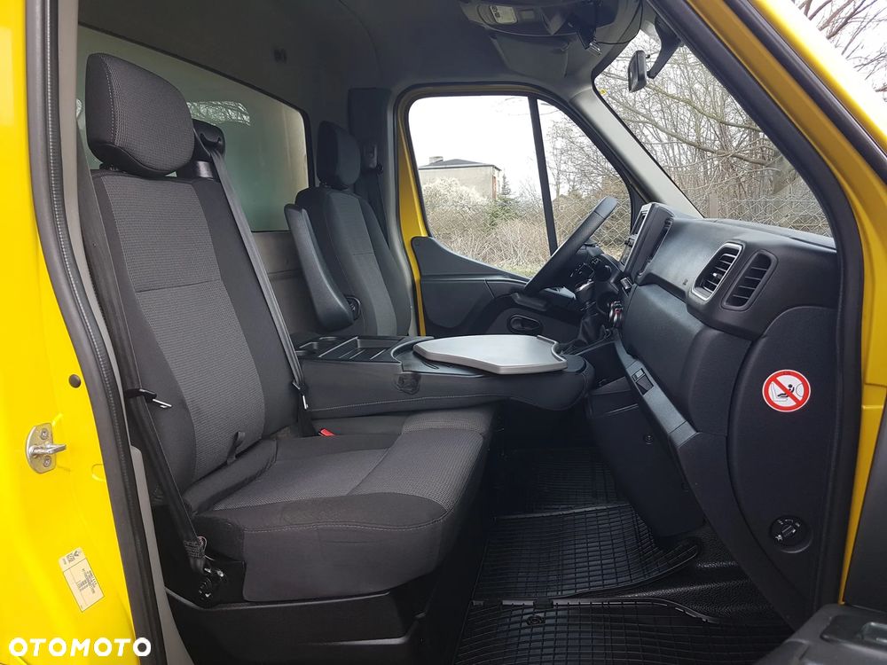 Renault MASTER KONTENER 8EP 4,21x2,23x2,22 KLIMA MANUAL  6-BIEGÓW KRAJOWY DMC 3500KG - 22