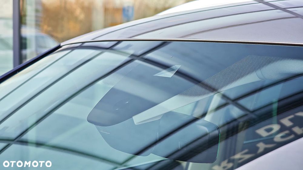 Volkswagen Tiguan - 8