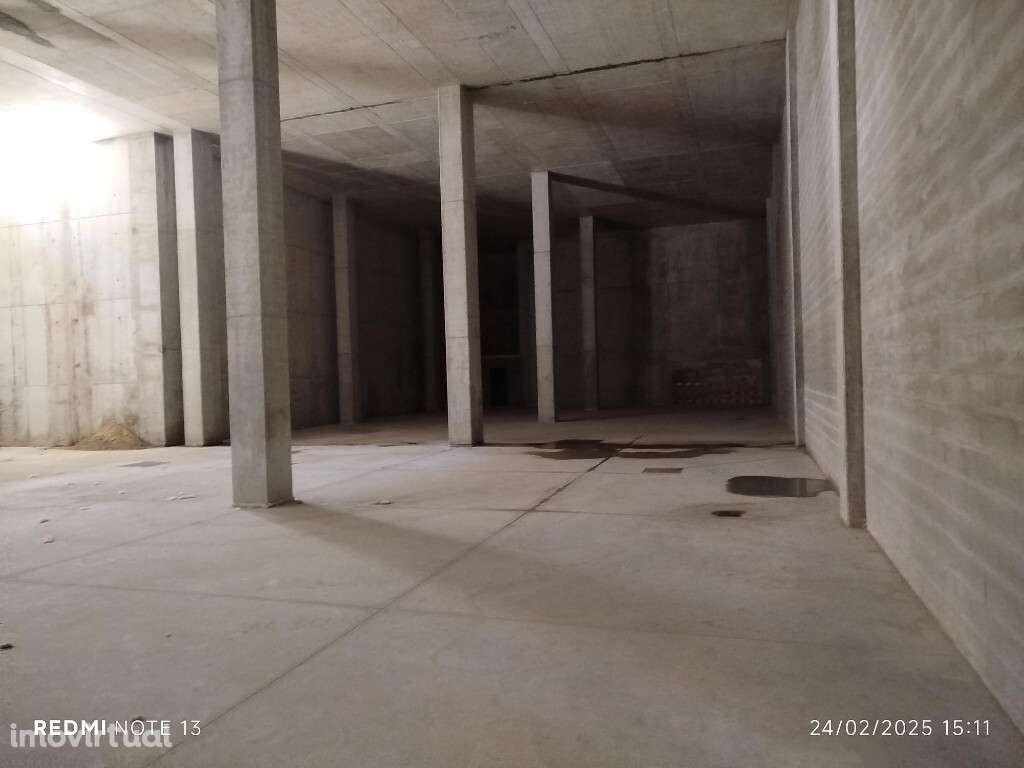 Armazém para venda no Prior Velho - Grande imagem: 3/32
