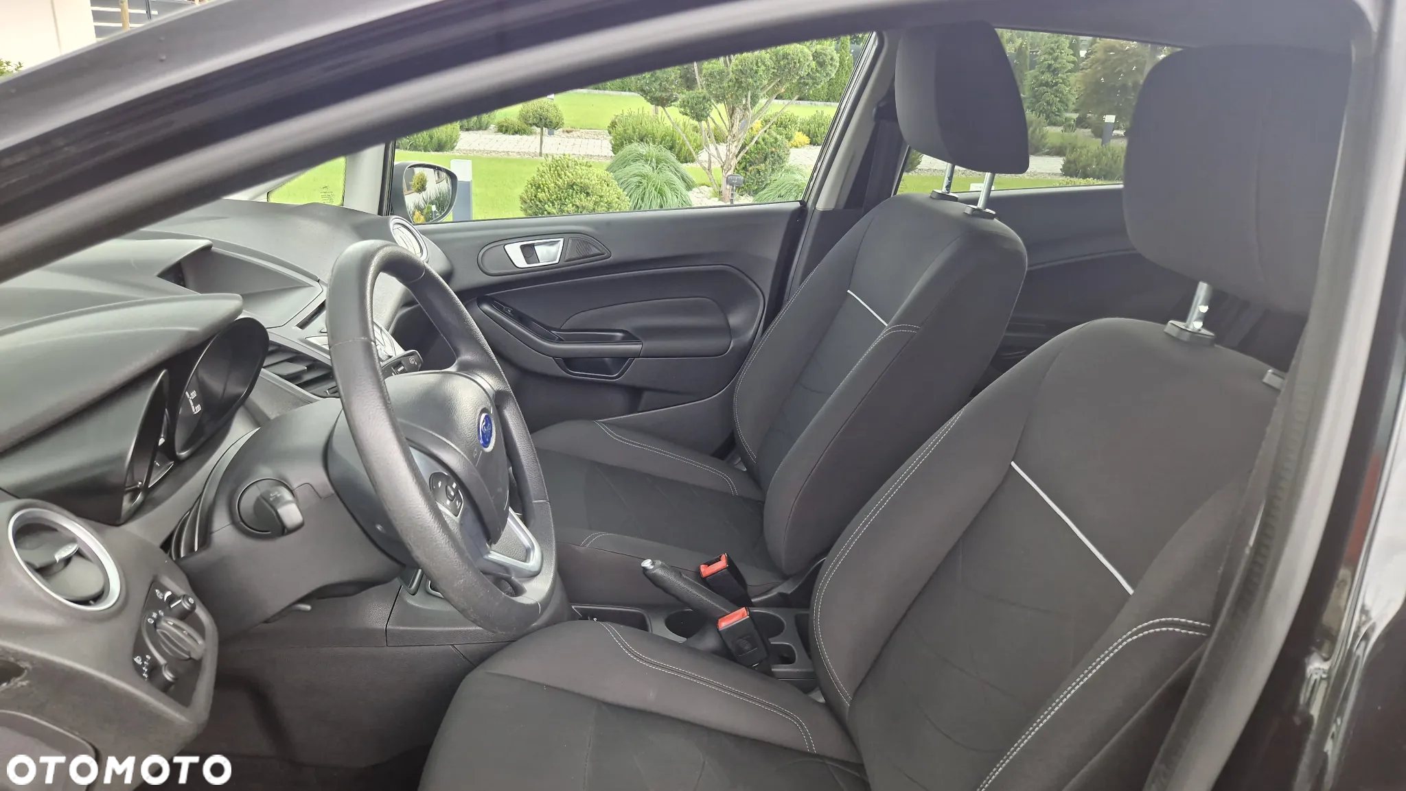 Ford Fiesta 1.5 TDCi Titanium - 16