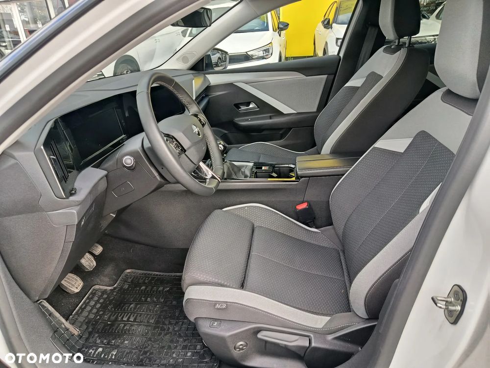 Opel Astra - 10