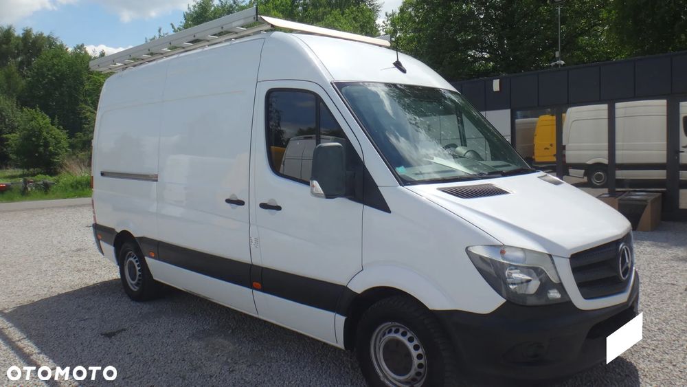 Mercedes-Benz Sprinter - 4