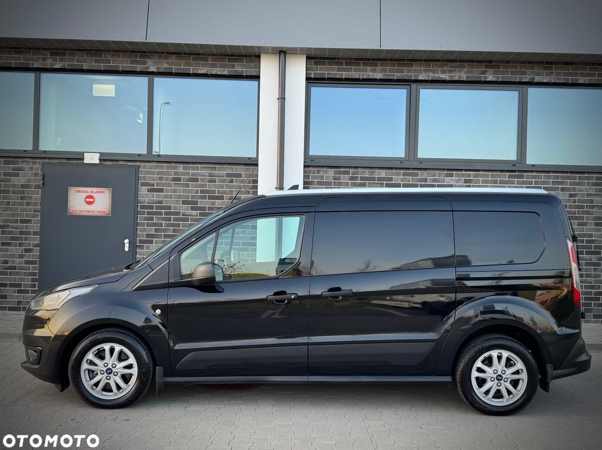 Ford Transit Connect - 6