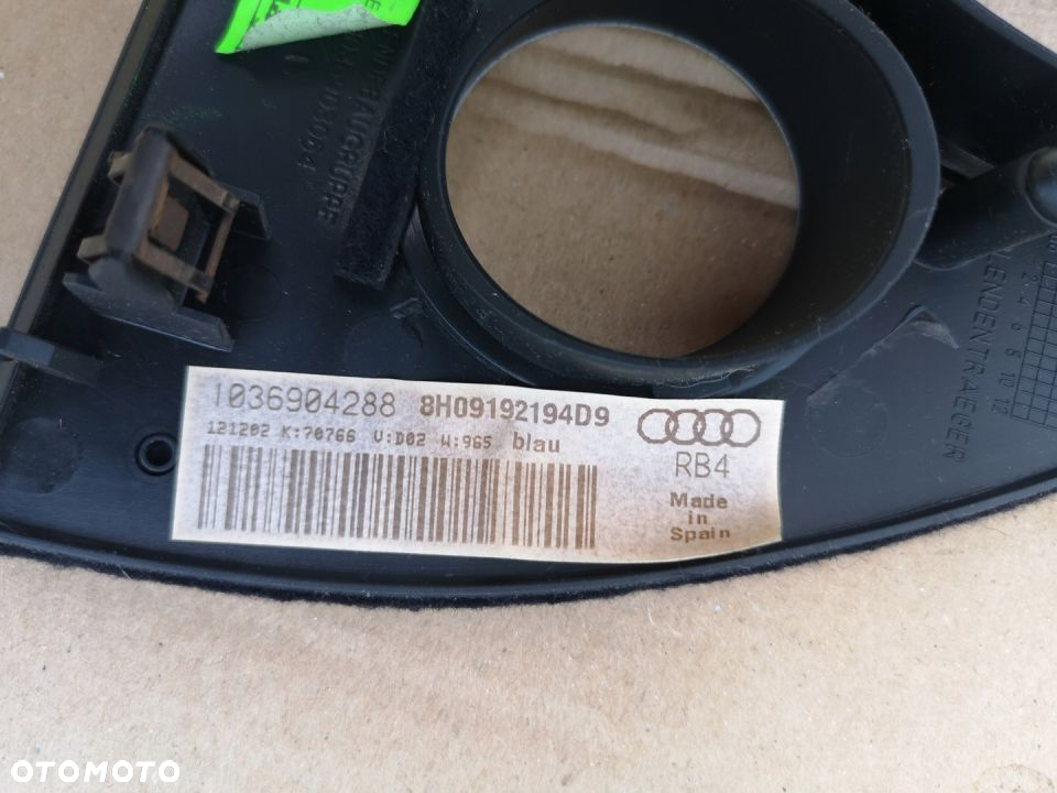 Ramka zegarów licznika Audi A4 B6 Cabrio - 3