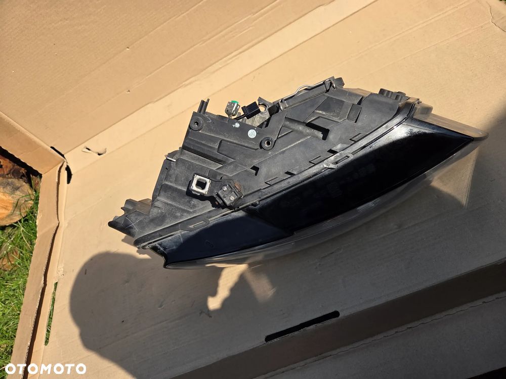 Lampa prawa przód przednia Audi Q5 Q-5 I Xenon 8R0941004AF 2008-2012 Reflektor prawy przód przedni Audi Q5 I 8R Xenon - 4