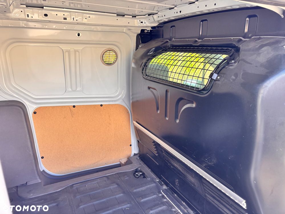 Ford Transit Connect 220 L1 S&S LKW Trend - 17