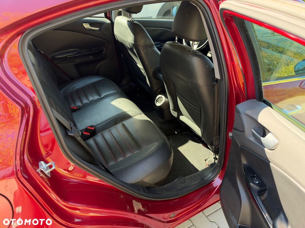 Alfa Romeo Giulietta 2.0 JTDM Distinctive - 14