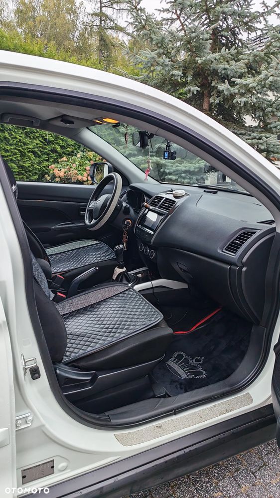 Mitsubishi ASX - 8