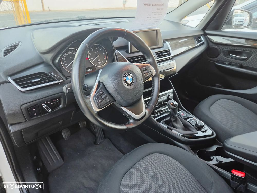 BMW 216 Active Tourer d - 13