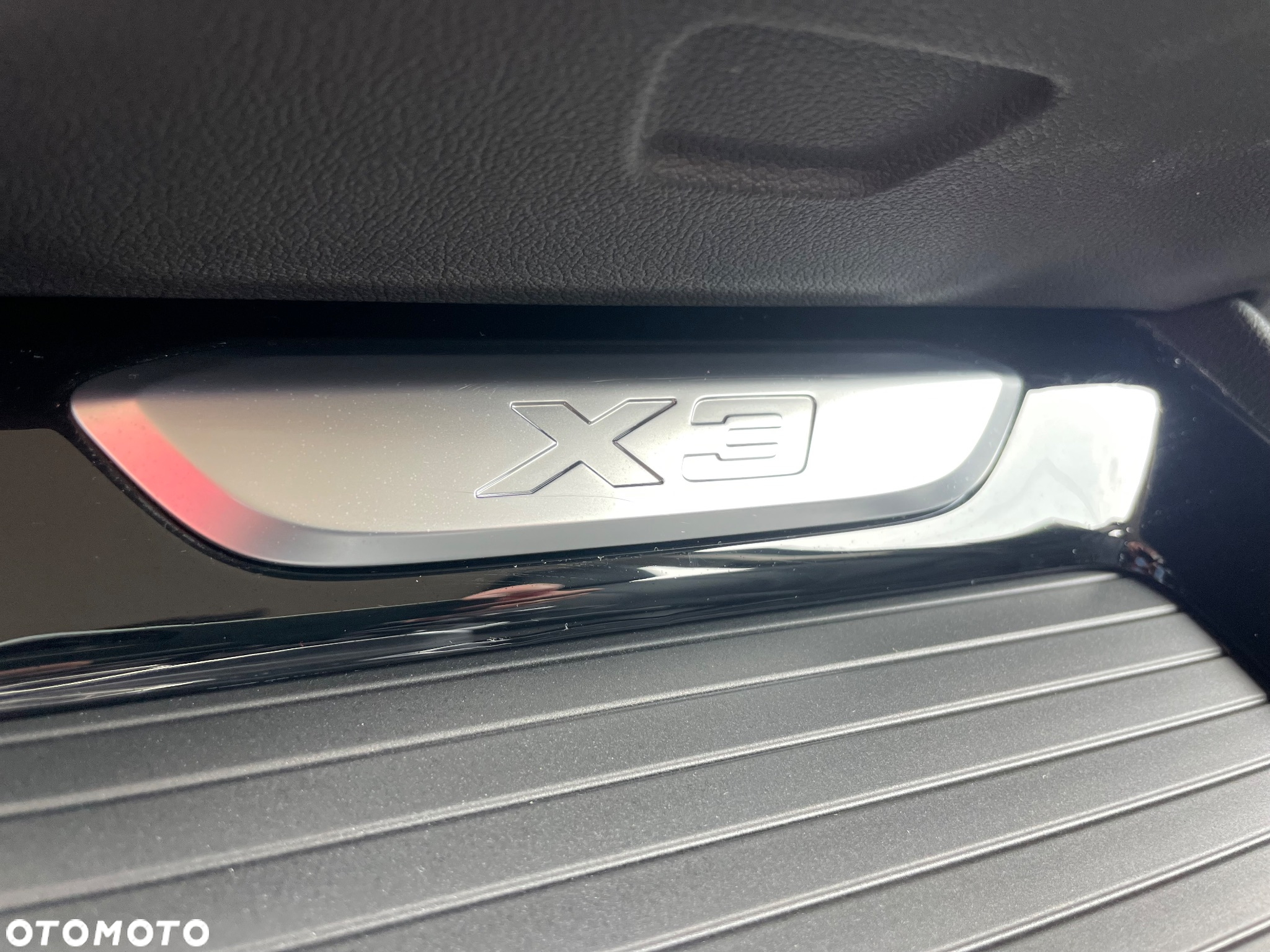 BMW X3 xDrive20d Advantage - 32
