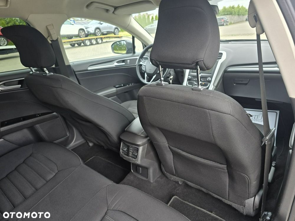 Ford Mondeo - 21