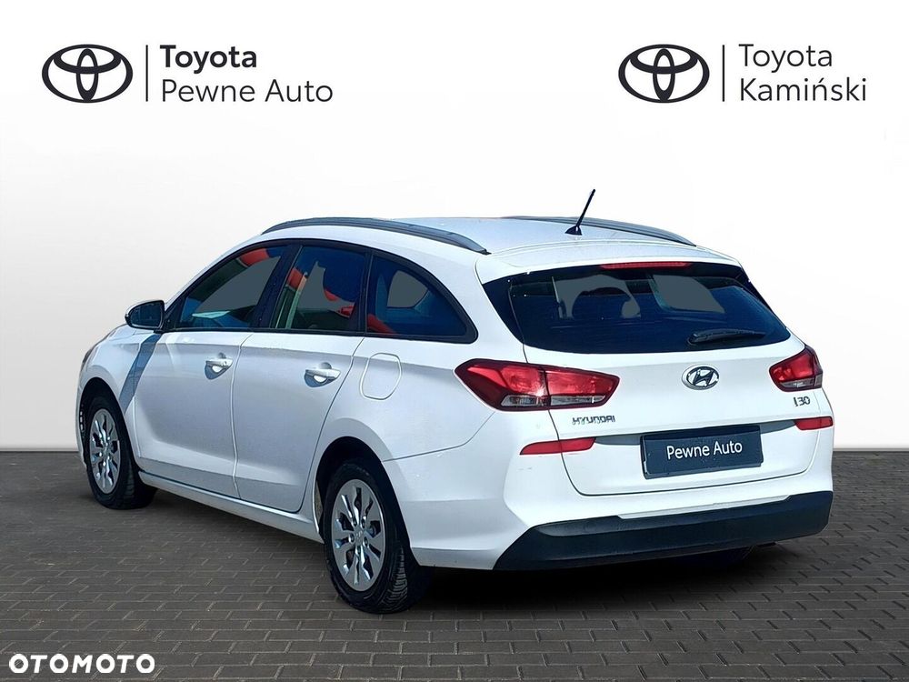 Hyundai i30 1.6 D Classic + - 3