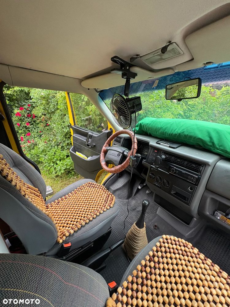 Volkswagen Transporter Standard - 13