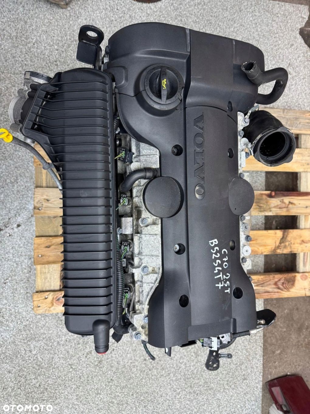KOMPLETNY SILNIK FORD VOLVO C70 V50 S40 II B5254T7 2.5 T5 - 1