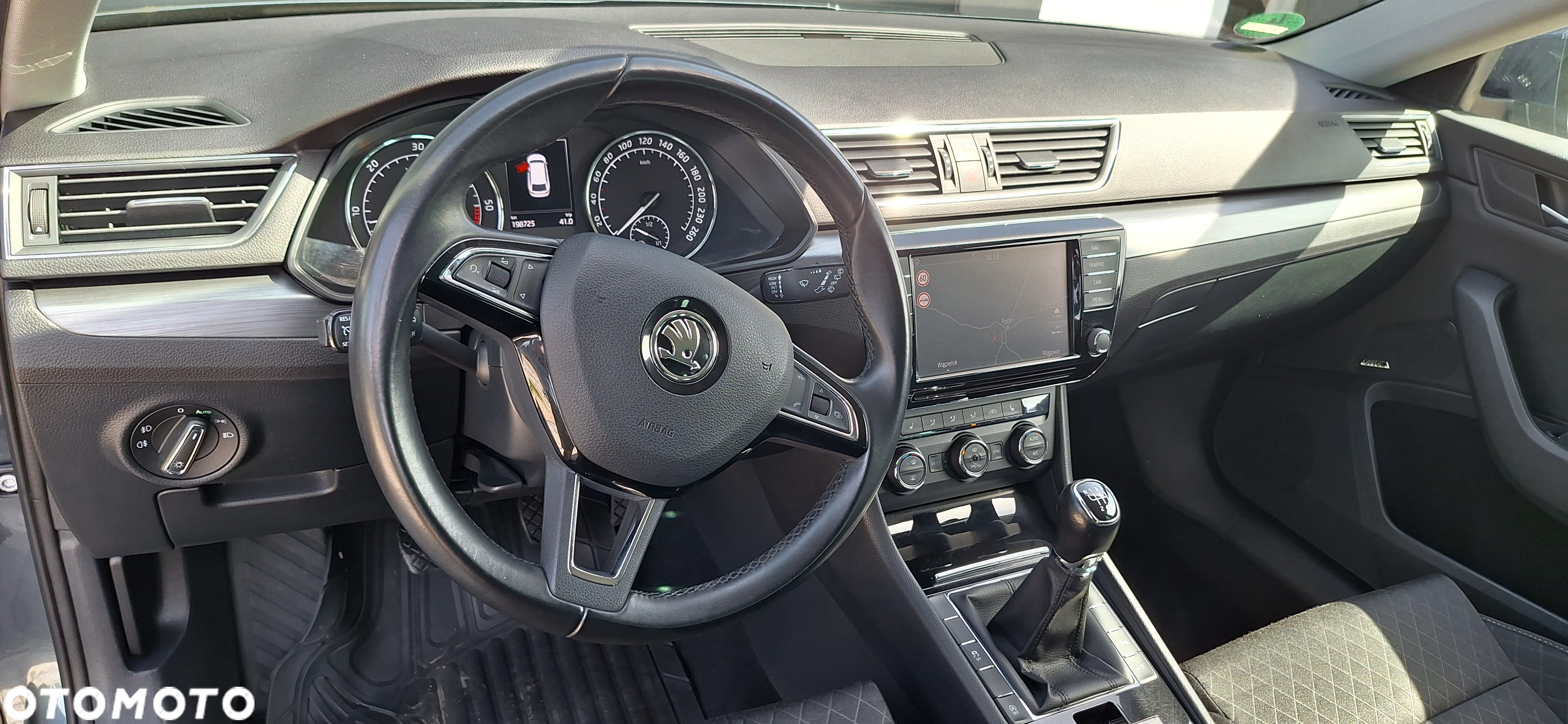 Skoda Superb - 19