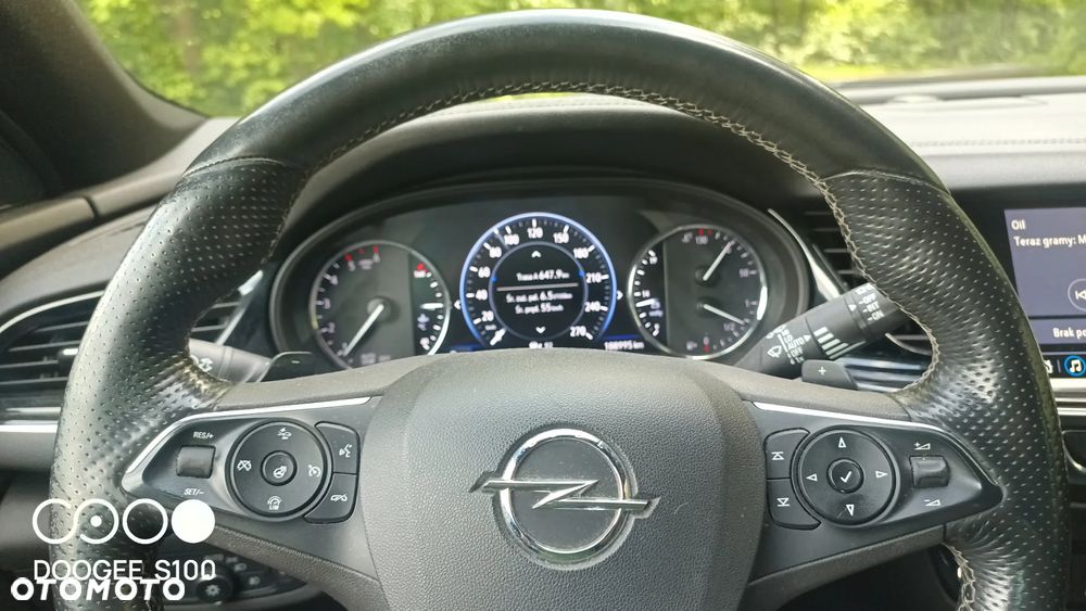 Opel Insignia - 11