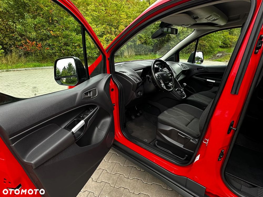 Ford Tourneo Connect Grand - 8