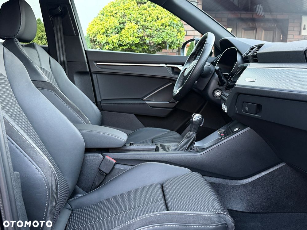 Audi Q3 40 TDI Quattro S Line S tronic - 9