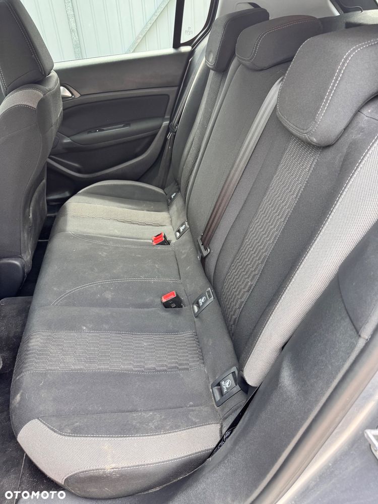 Peugeot 308 - 15