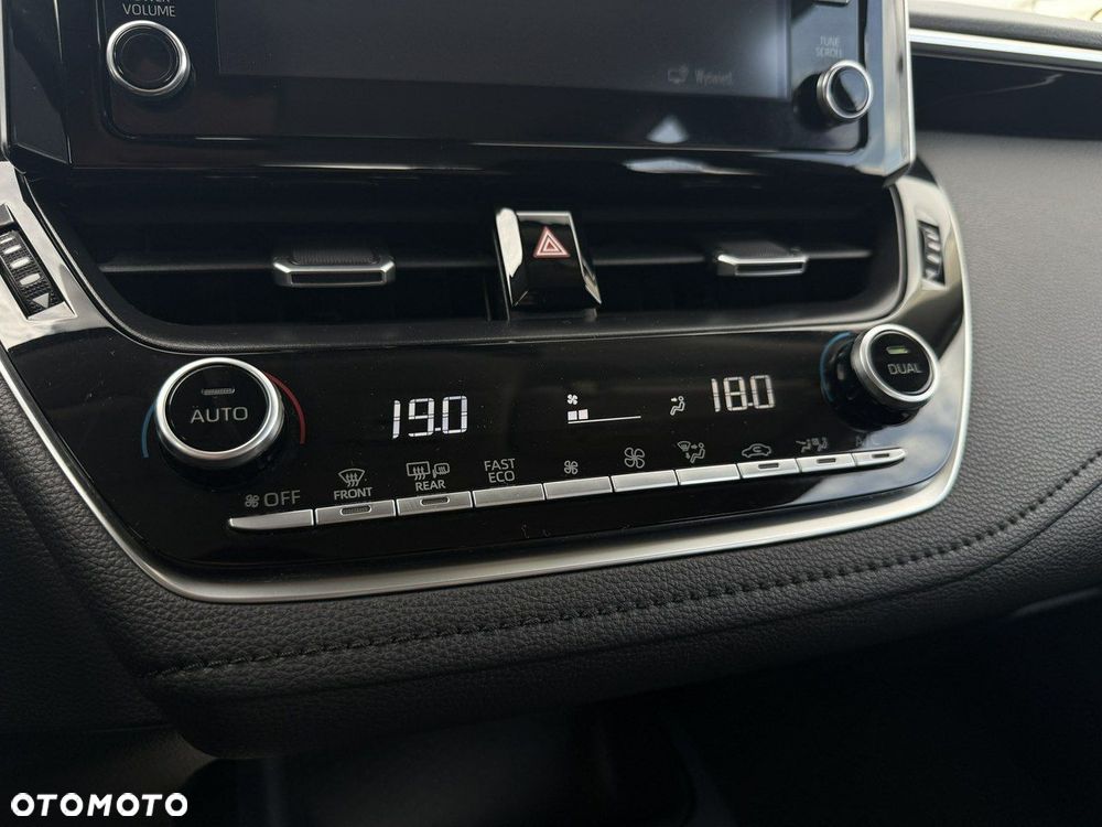 Toyota Corolla 1.5 Comfort - 27