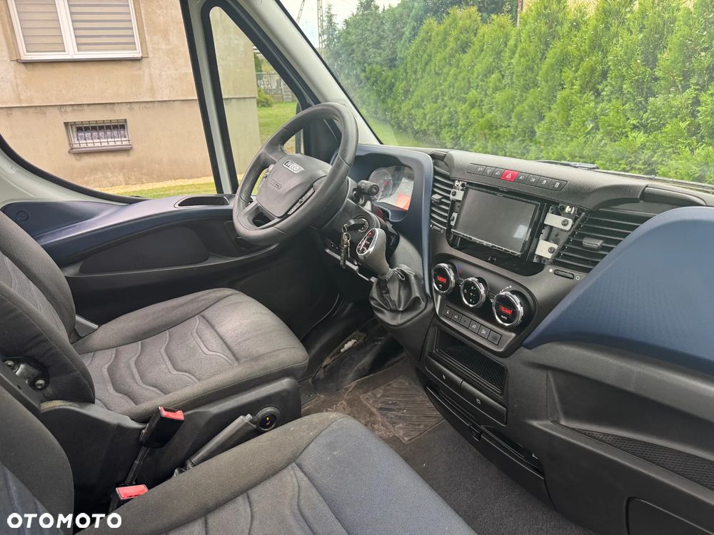 Iveco Daily 35S-210 Hi-Matic - 18