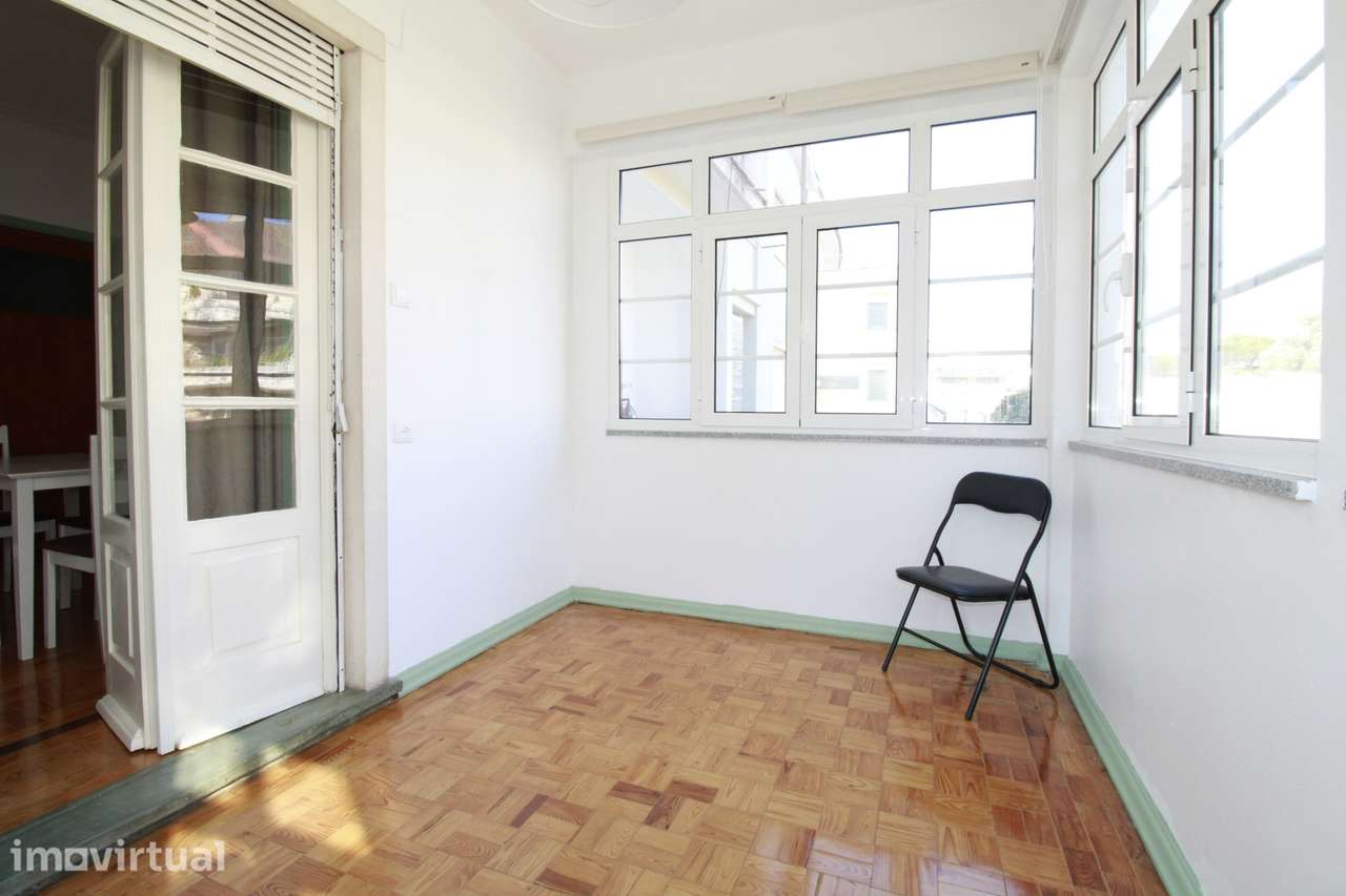 Apartamento T3 próximo Faculdade de Economia - Grande imagem: 3/13