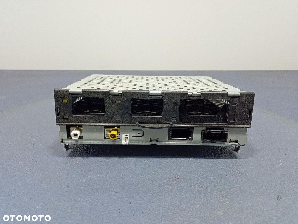 AUDI A4 B8 MODUŁ TUNER RADIA 4F0035541L - 1
