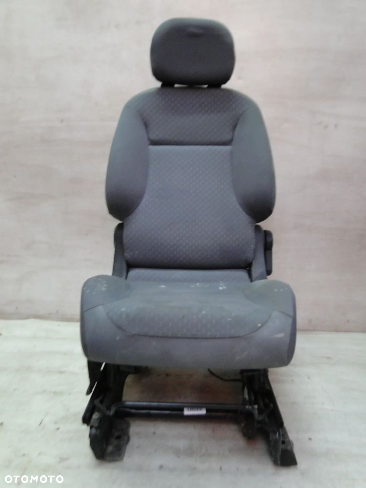 PARTNER BERLINGO III 3 FOTEL LEWY KIEROWCY 08-18r EUROPA - 2