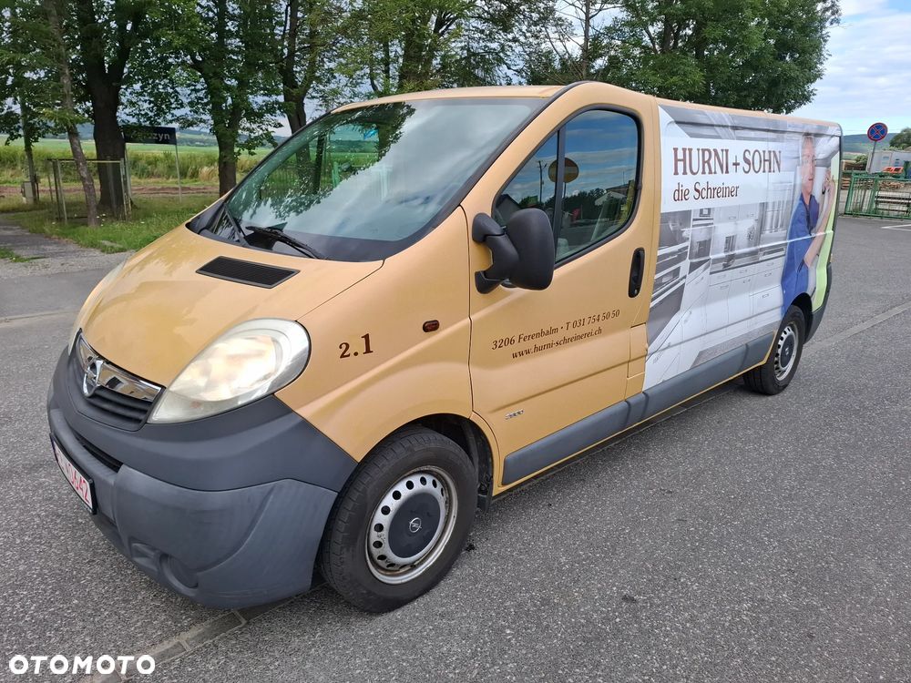 Opel Vivaro - 2