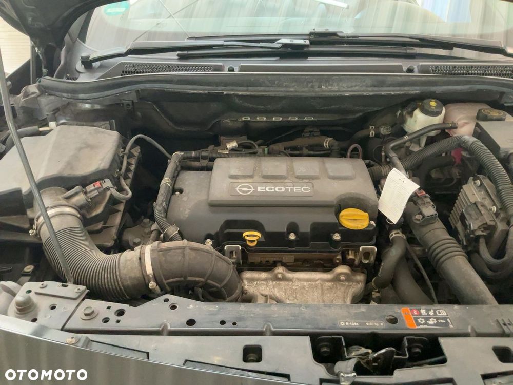 Opel Astra 1.4 Turbo Innovation - 15