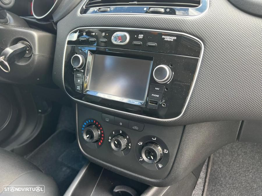 Fiat Punto 1.3 M-Jet Easy S&S - 10