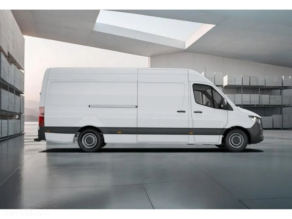 Mercedes-Benz Sprinter - 12