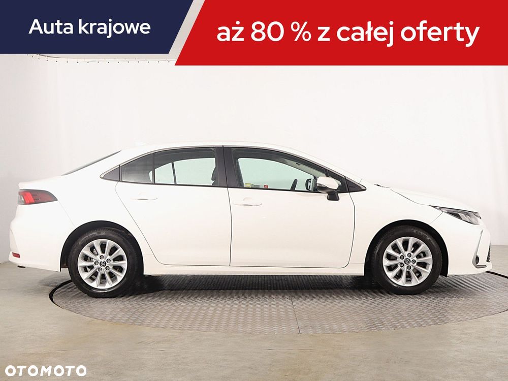 Toyota Corolla - 8