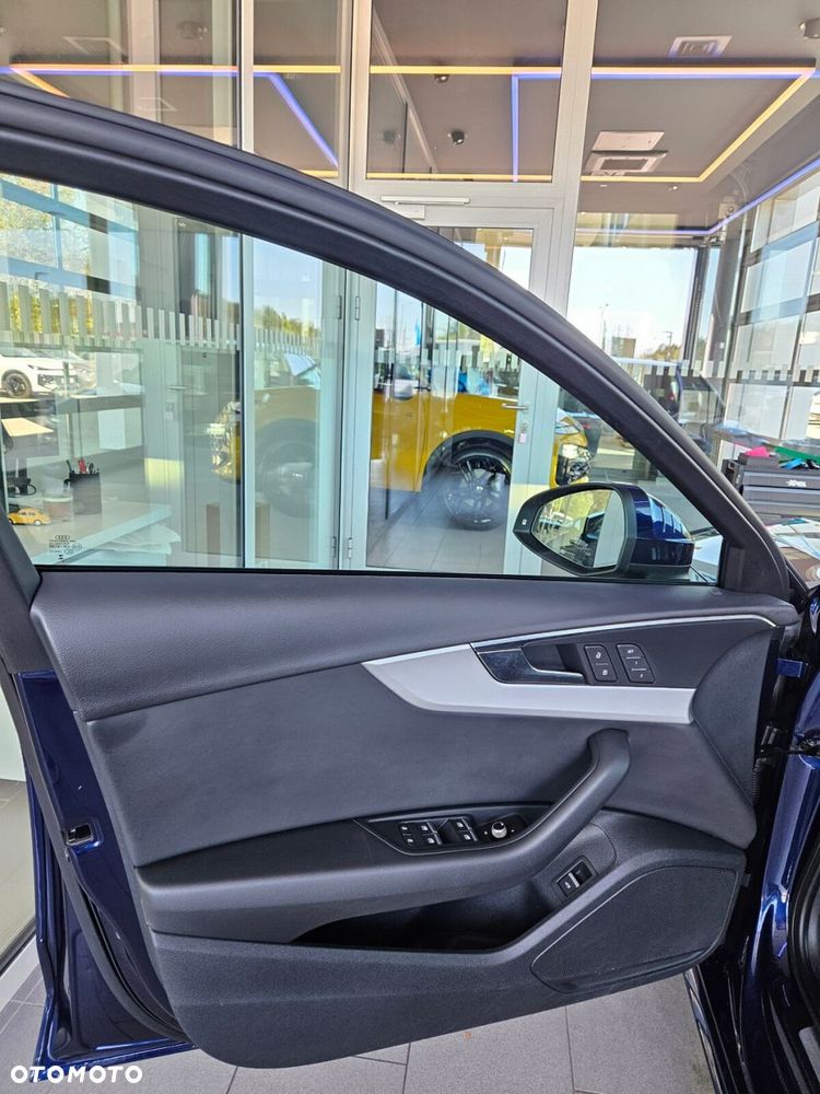 Audi A4 Avant - 9