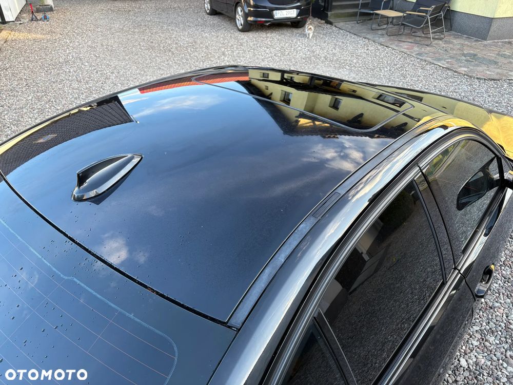 BMW Seria 3 335i Sport-Aut Luxury Line - 13