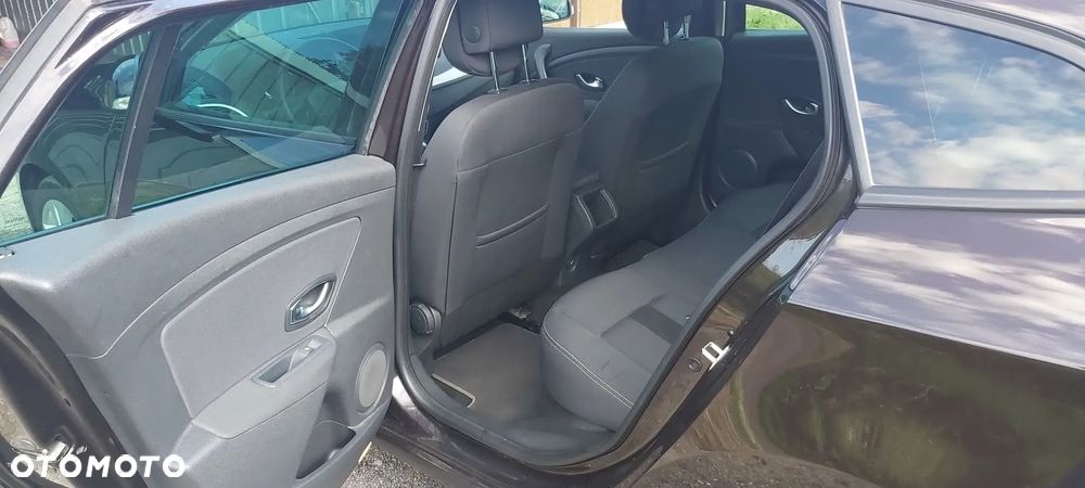Renault Megane - 25