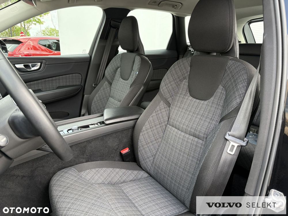 Volvo XC 60 - 8