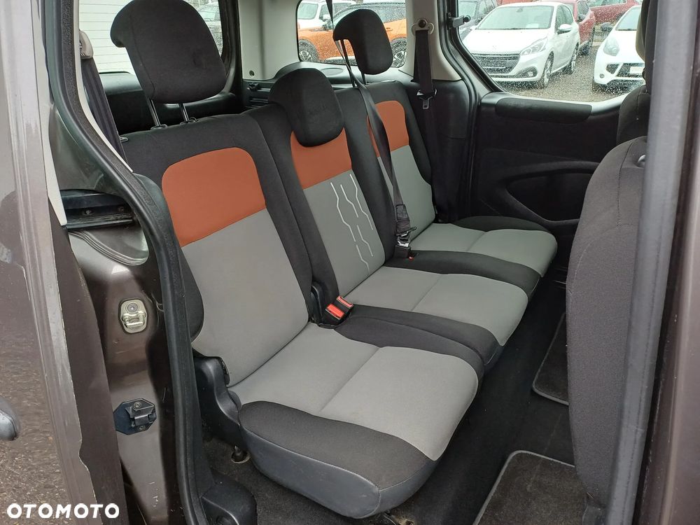 Peugeot Partner - 13