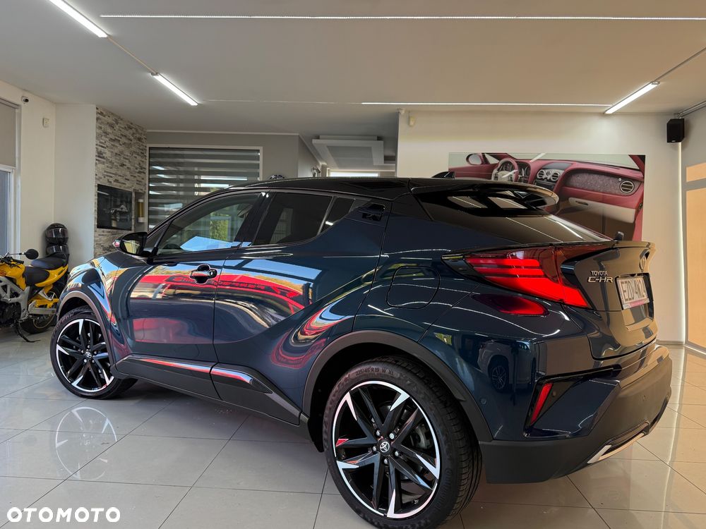 Toyota C-Hr 2023 photo 3