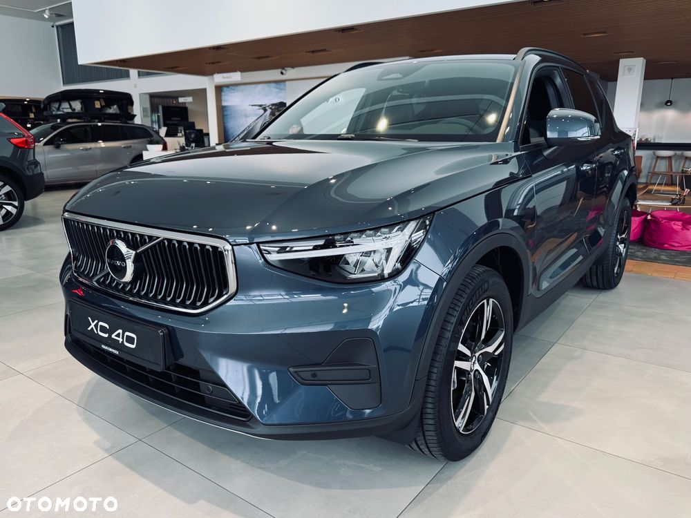 Volvo XC 40 B3 Core - 1