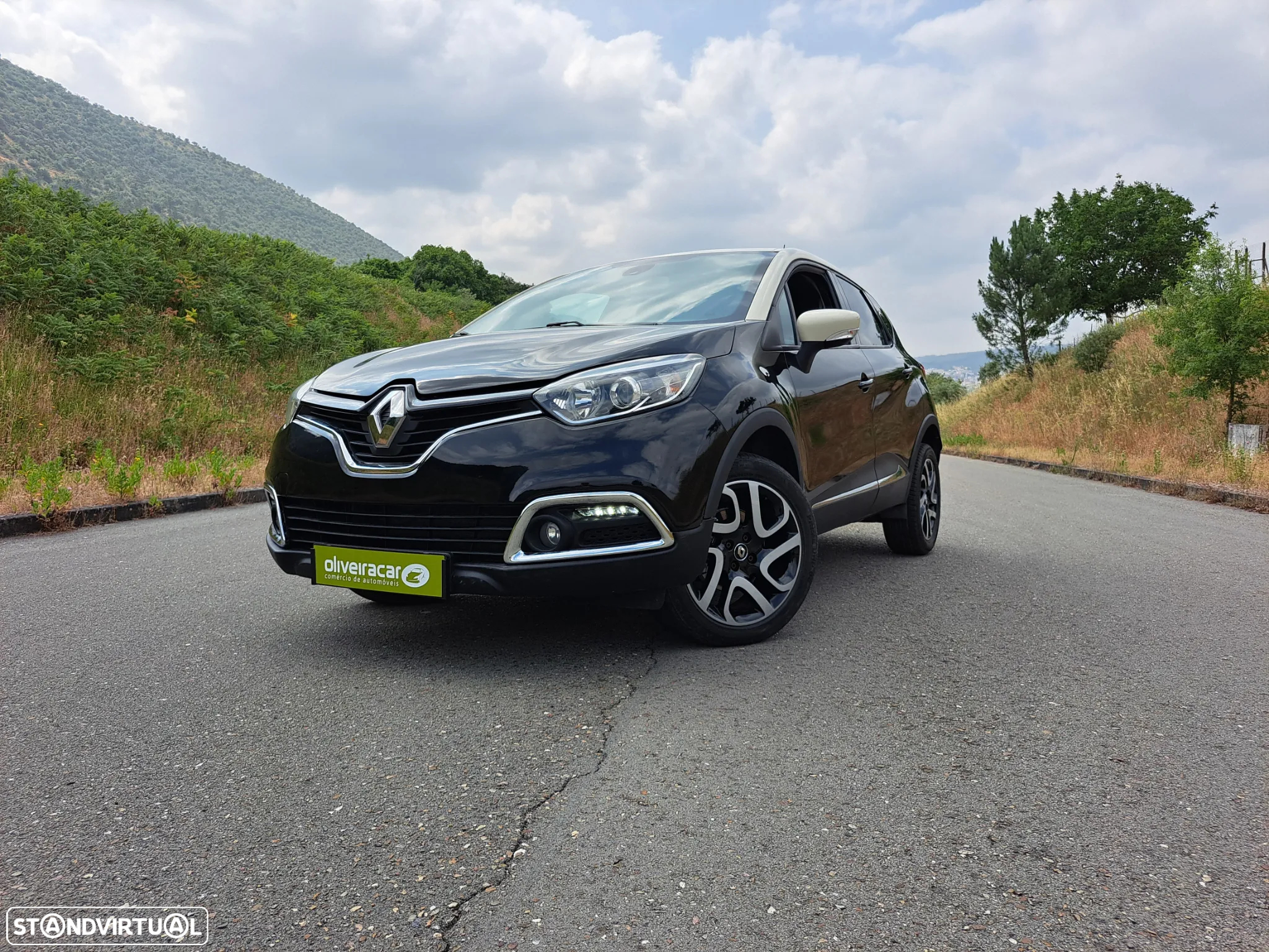 Renault Captur 1.5 dCi Exclusive XMOD - 8