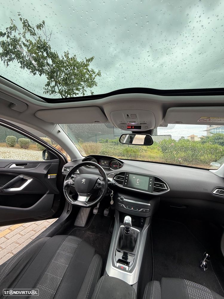 Peugeot 308 1.6 BlueHDi Allure - 12