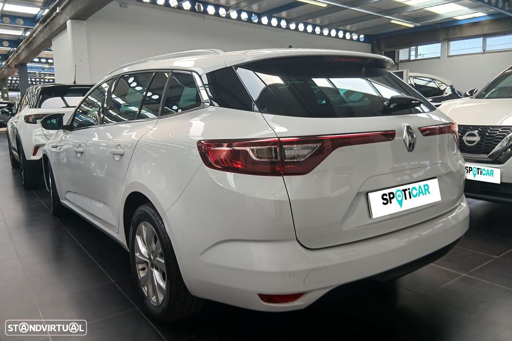 Renault Mégane Sport Tourer 1.3 TCe Limited - 3