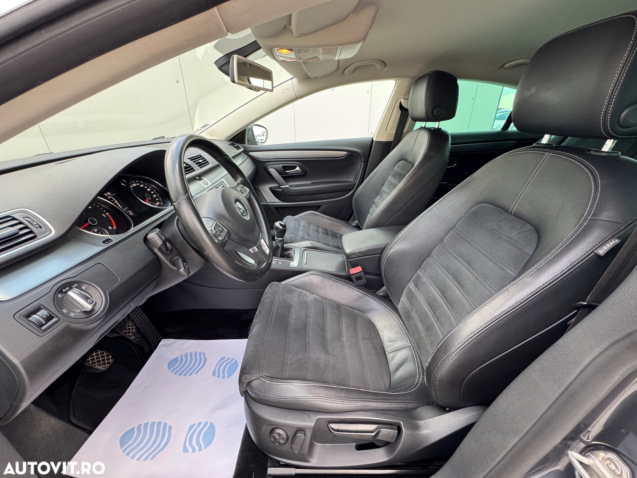 Volkswagen Passat CC 2.0 Blue TDI - 8