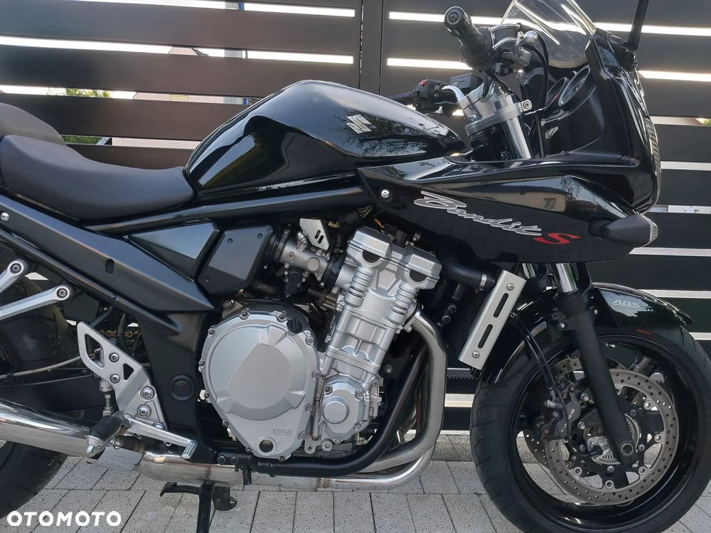 Suzuki Bandit - 3